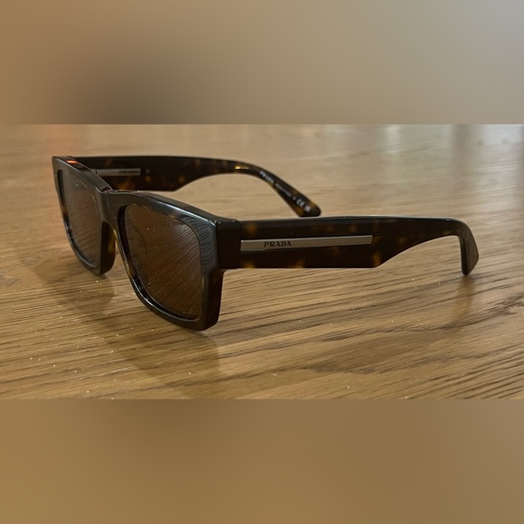 Prada (PR 25ZS) Women’s Sunglasses - Picture 4 of 7